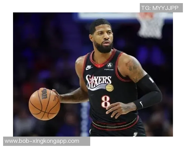 保罗乔治表现平平14投仅5得19分4篮板4抢断2盖帽罚球命中率尚可