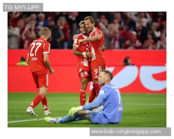 拜仁下半场大换血全队11人轮换卡尔迪亚斯格纳布里齐齐上阵