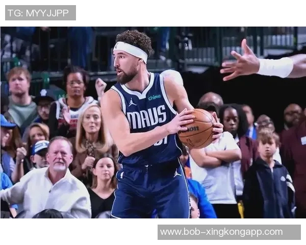 克莱表现略显不足12投5中三分9投3中贡献13分2断正负值11